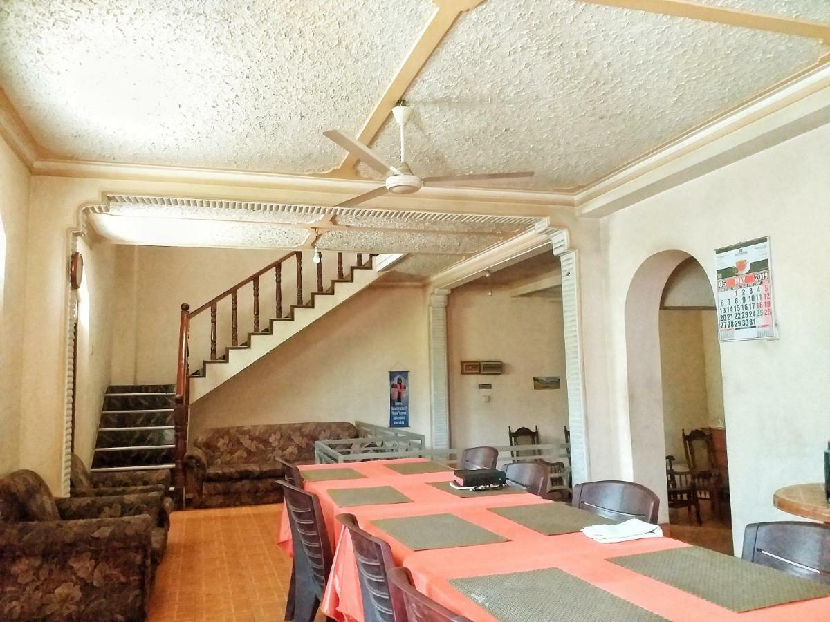 Ginza Rest Kandy Tennekumbura Buitenkant foto